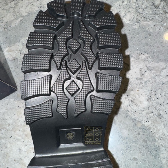 NWB Princess Highway Cream Chunky Loafers - Picture 5 of 5